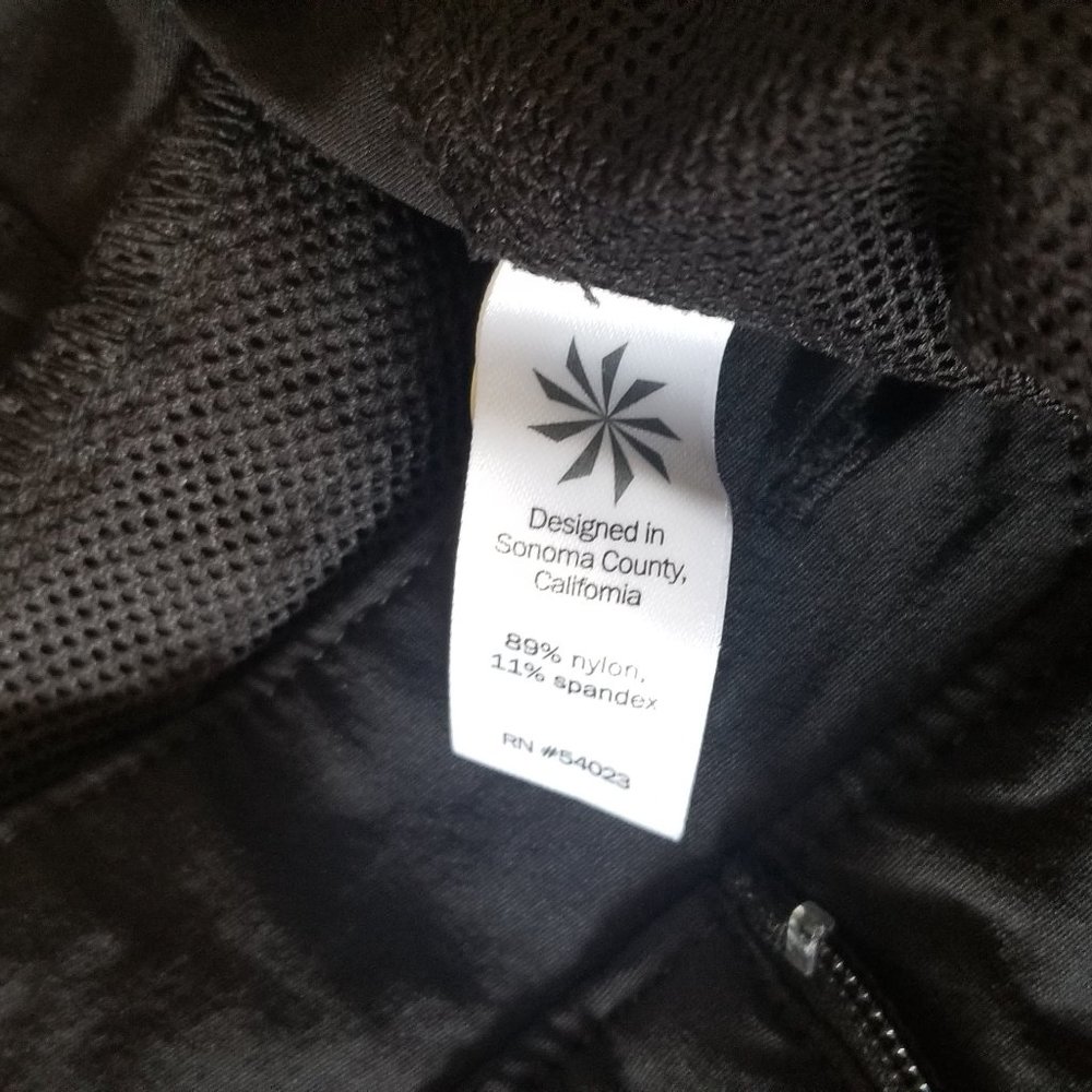 Athleta Womens Shorts sz 6, Black - Picture 10 of 13